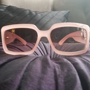 Authentic Women's Gucci Shades